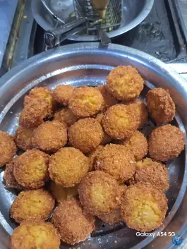 عکس فلافلی در محله باجک سه قم 2