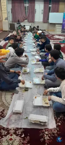 عکس دبیرستان پسرانه مهندس نجفی «صالحین لاله» در محله شیخ طوسی اصفهان 5