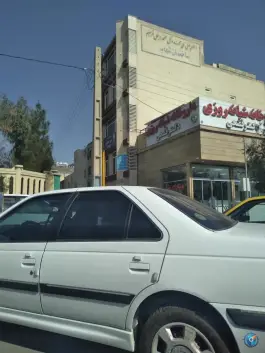 داروخانه شبانه روزی دکتر فتحی در بلوار جمهوری اسلامی قم
