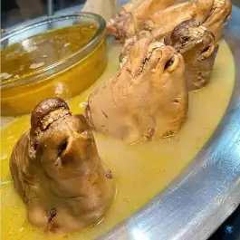عکس کله پزی فراهانی مرکزی در طلاب غیر ایرانی قم 5