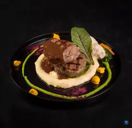 عکس کافه رستوران راموس لانژ بهارستان اصفهان 2