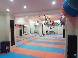 عکس باشگاه ورزشی موج مثبت «ویژه بانوان» در باغستان کرج 2