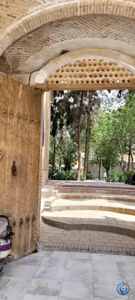 عکس گذر تاریخی شاه حمزه در محله لبچال قم 5