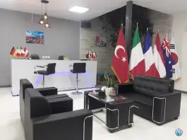 عکس های آموزشگاه زبان داور در محله عفیف آباد شیراز