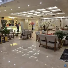 عکس هتل مدینه المعصومه در محله ارم قم 9