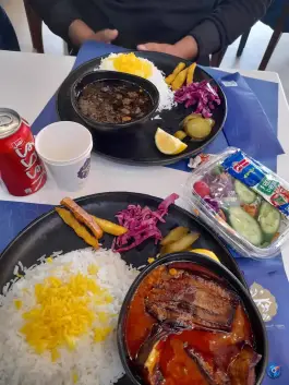 عکس کافه رستوران خودمونی باتیش در بلوار مسافر قم 5