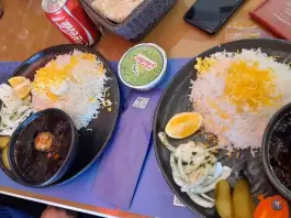 عکس کافه رستوران خودمونی باتیش در بلوار مسافر قم 6