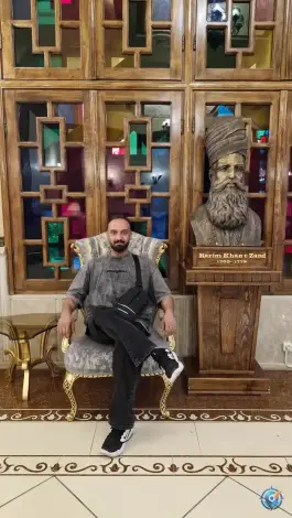عکس هتل کریم خان شیراز در محله فردوسی 3