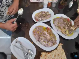 عکس طباخی و جگر سرای تهران پز در محله قائم مشهد 3