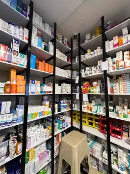 عکس دکتر احمد قورچانی داروخانه گلخانه اصفهان 6
