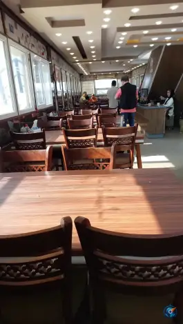 عکس رستوران دریایی آلنوش گناوه 5