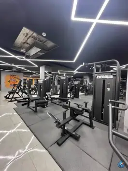 عکس باشگاه بدنسازی لایف پلاس در شاهین ویلای کرج 4