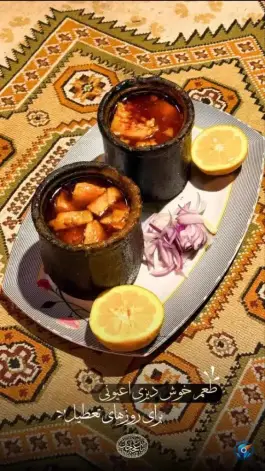 عکس باغ رستوران سنتی و سفره خانه باغچه خان در محله زینبیه قم 2