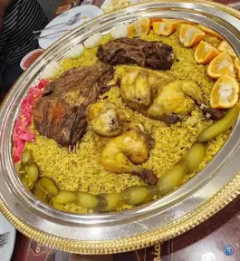عکس رستوران قصر یمنی در محله عشقعلی قم 9