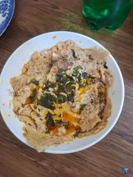 کباب بریانی حاج محمود شفاعت در محله نقش جهان اصفهان