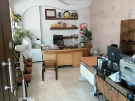 عکس هنرستان علم و فن در محله دستگرد اصفهان 4