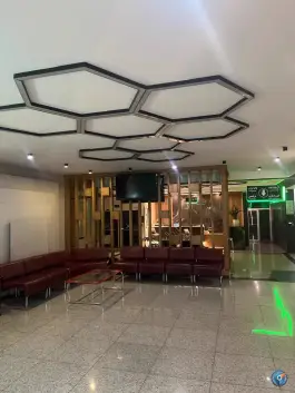 عکس بیمارستان توس در محله عباس آباد تهران 4