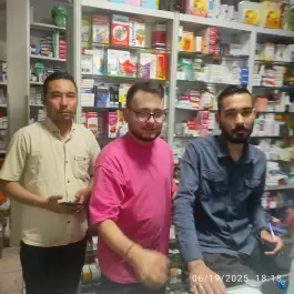 عکس داروخانه دکتر اخباری در محله ولیعصر مشهد 3