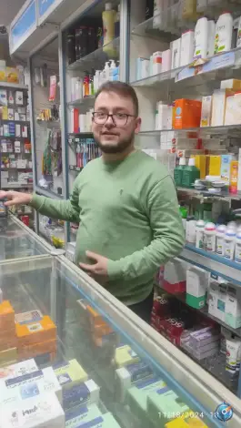 عکس داروخانه دکتر اخباری در محله ولیعصر مشهد 6