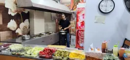 عکس فلافل سلف سرویس ابو جاسم در گرمدره کرج 6