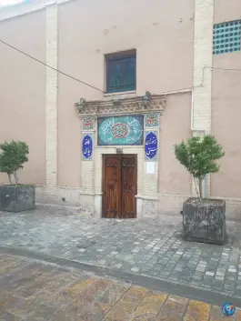 عکس کافه رستوران خانه تاریخی یزدان پناه در محله باجک قم 4