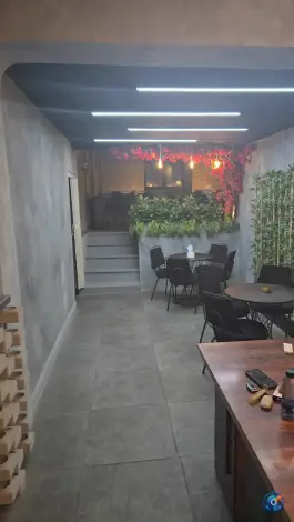 کافه رستوران رست احسان آغاز در محله بنیاد قم