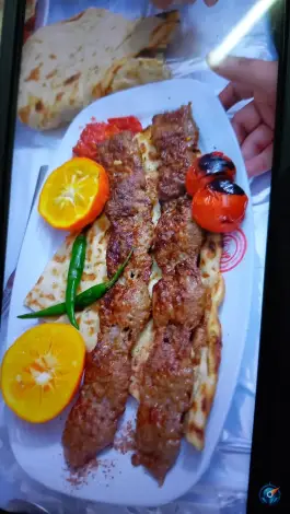 عکس رستوران الماس شرق در محله لسانی قم 2