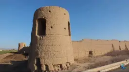 عکس قلعه قمرود قم 9