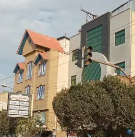 عکس درمانگاه شبانه روزی 19 دی در محله باجک 2 قم 5