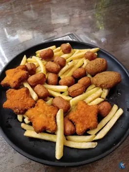 عکس کافه مافیا فایو، گلزار غربی کرج 2