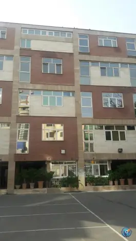 عکس دبستان پسرانه مفید در محله قلهک تهران 2