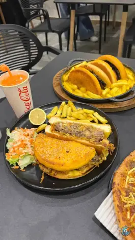 عکس فست فود رایز در محله دینکان شیراز 4