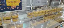 عکس خورش ماست زرین تاج در محله نقش جهان اصفهان 4