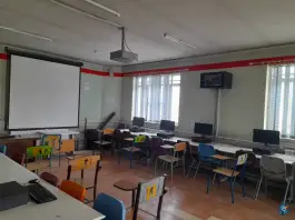 عکس دبیرستان و هنرستان پسرانه جماران در محله ایثارگران مشهد 6