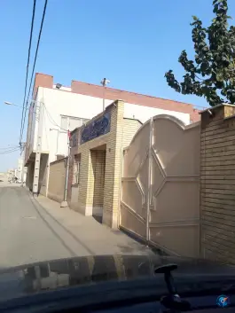 دبیرستان استعدادهای درخشان حاج اسماعیل میری، محله حمام تالار، قم
