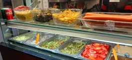 عکس فلافل پنگوئن در محله صفائیه قم 5