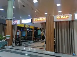 عکس پرشین فست فود در فرودگاه اصفهان 1