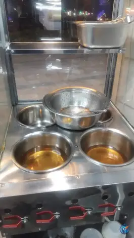 عکس فلافل سلف سرویس اصل آبادان در محله چهنو مشهد 2