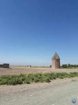 عکس برج اخنگان مشهد 1
