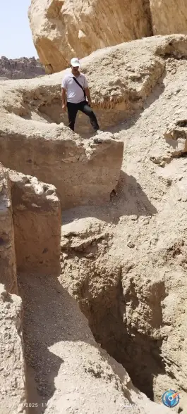 عکس قلعه باستانی قیز قلعه سی قم 6