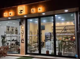عکس کافه دارکوب پارس آباد در بلوار شهید بهشتی 4