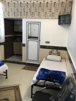 عکس هتل یاس در محله تکیه آقا سید حسنی قم 8