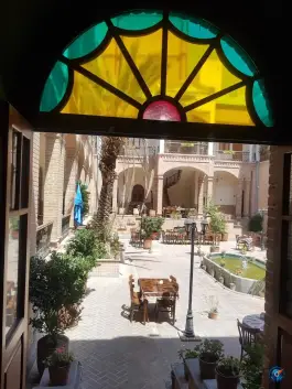 عکس عمارت ملوکانه در محله فردوسی تهران 4