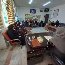 عکس دبستان دخترانه فتح المبین در محله حصارک کرج 2