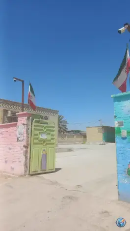 عکس دبستان دخترانه معلم در گلایل بندر لنگه 2
