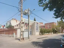 دبستان معارف ۷ در محله پاسداران شیراز