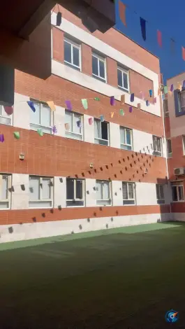 عکس دبستان معارف ۷ در محله پاسداران شیراز 3