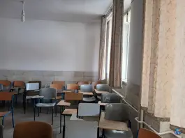 دبیرستان نمونه دولتی مهدیه در میدان نو قم