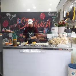 ساندویچ سرد کوالا در محله فرهنگیان مشهد