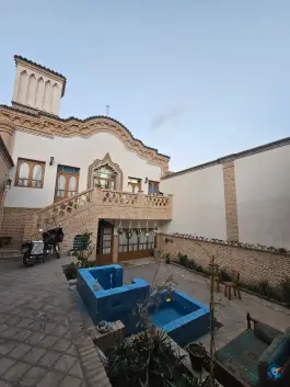 عکس اقامتگاه سنتی سالاری در محله یخچال قاضی قم 2